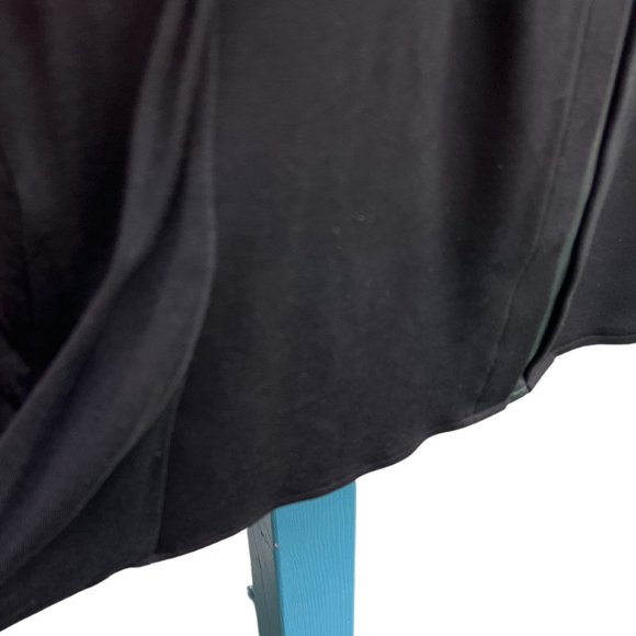 Lysse Sleeveless V-Neck Faux Leather Insert Pullover Tunic Top0 Black Size Small - Picture 7 of 11